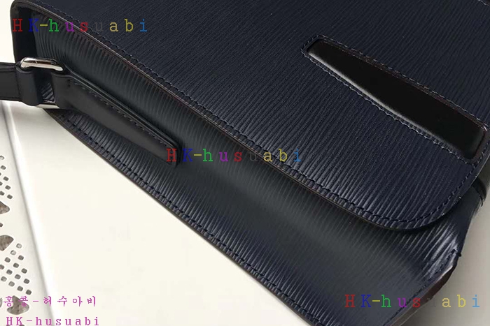 �ڹ̷��ޡ� ���̺��� ������ ũ�ν��� M53404-2