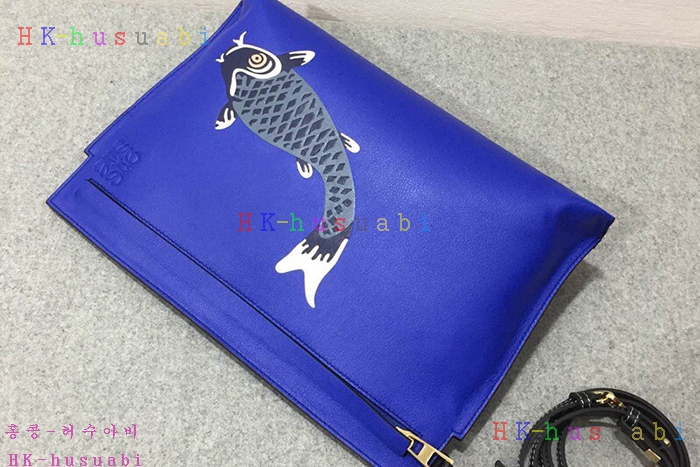 �ڹ̷��ޡ� �ο��� �Ż� Ŭ��ġ�� LW 88621-2