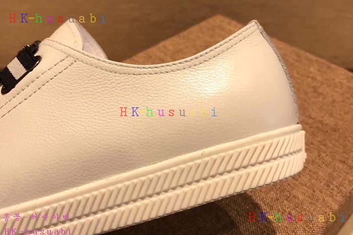 NEW 2018SS ���� ������ ����Ŀ�� GU784441