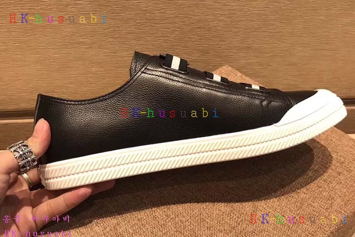 NEW 2018SS ���� ������ ����Ŀ�� GU784442