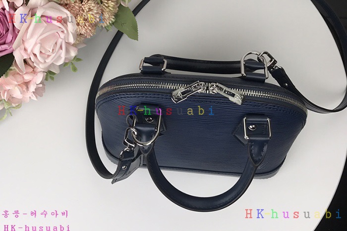 �ڹ̷��ޡ� 2018SS ���̺��� �˸� BB  M40301