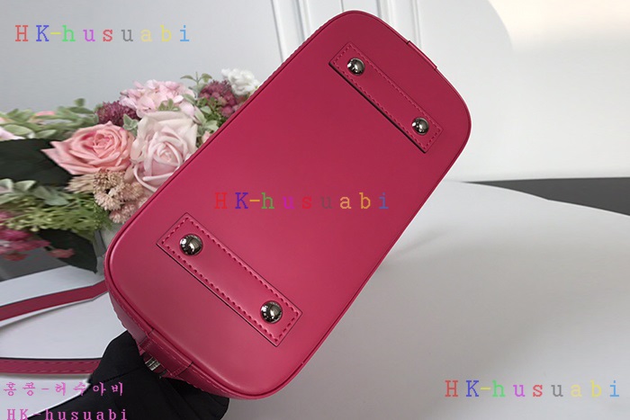 �ڹ̷��ޡ� 2018SS ���̺��� �˸� BB  M40301-3