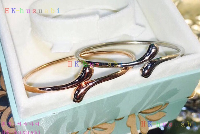 NEW 2018SS Ƽ�ĴϾ��� ����  T123440