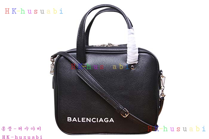 NEW 2018SS �߷��þư� ���긮���� ũ�ν��� BL86621