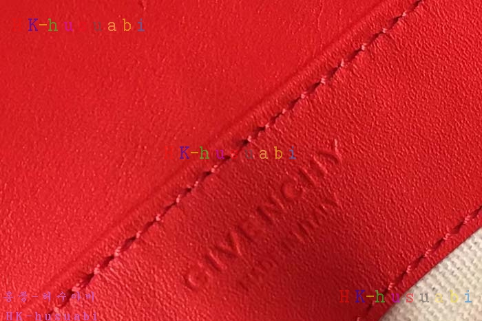 2017F/W �Ż� ����� ������ ũ�ν� �� GV779922-5