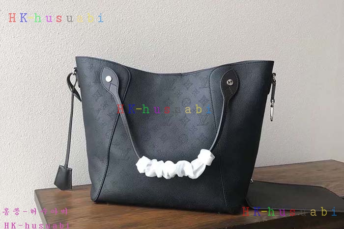 �ڹ̷��ޡ� 2018SS ���̺��� ���� ��Ʈ�� M53140