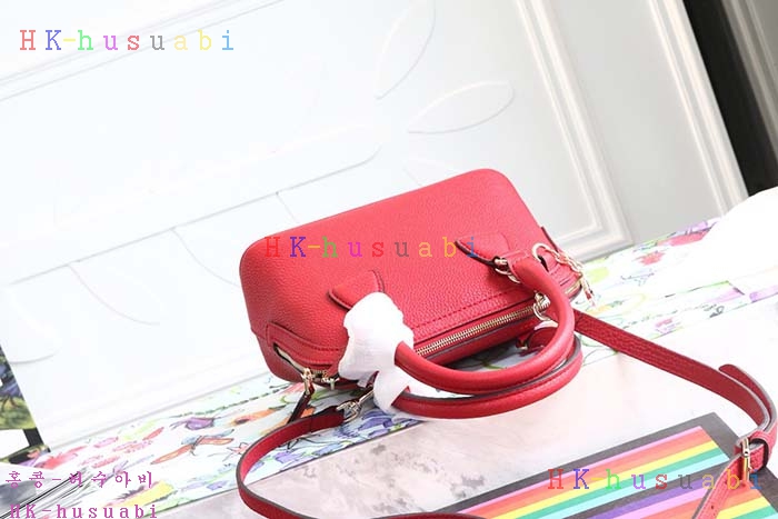 NEW 2018SS  ���� �̴ϵ� ��Ʈ�� GU 449661-3