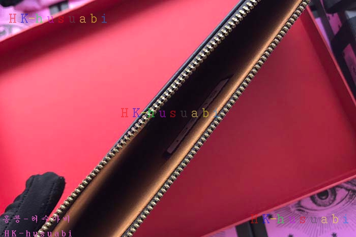 NEW 2018SS ���� Ŭ��ġ�� �Ż� GU 445597