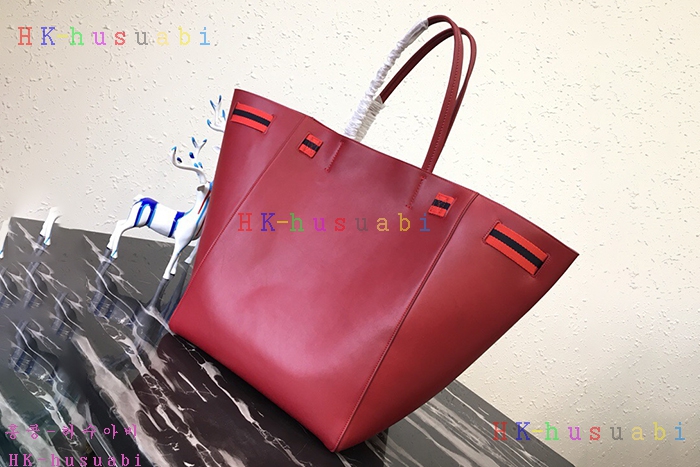 �ڹ̷��ޡ� ������ ī�ٽ� ���� ����� CL 176023-2