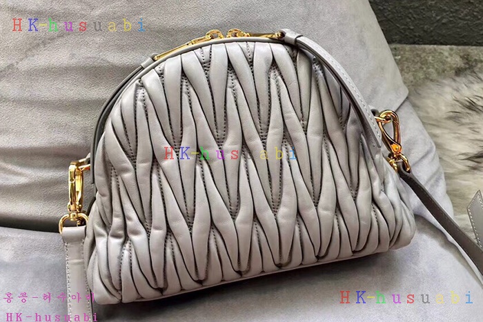 �ڹ̷��ޡ� 2018SS �̿�̿� ��Ʋ�� ����� MU 5BH092