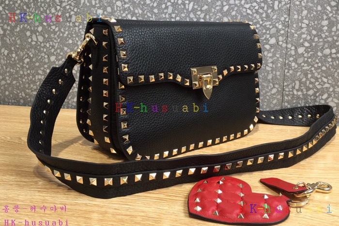 �ڹ̷��ޡ� �߷�Ƽ�� �����͵� ũ�ν��� V 0936B-3