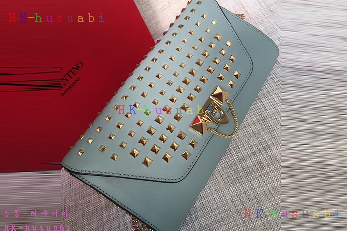 �ڹ̷��ޡ� �߷�Ƽ�� �����͵� ü�ι�  V 2045-2-3