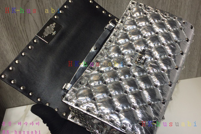 �ڹ̷��ޡ� �߷�Ƽ�� �����͵� ü�ι�  V 0137-3