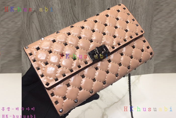 �ڹ̷��ޡ� �߷�Ƽ�� �����͵� ü�ι�  V 0137-5