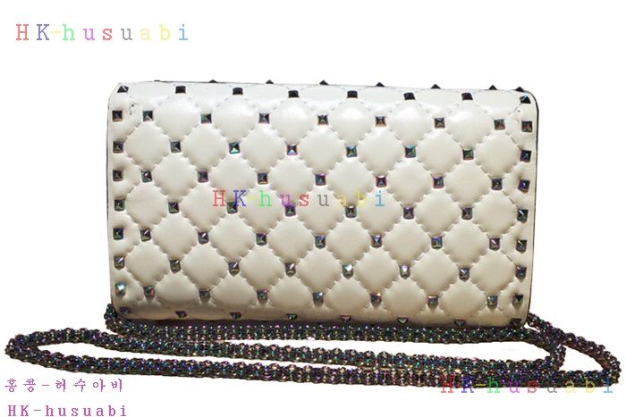 �ڹ̷��ޡ� �߷�Ƽ�� �����͵� ü�ι�  V 0137-9