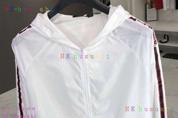 NEW 2018SS ���� �ٶ����� �Ż� GU 004210