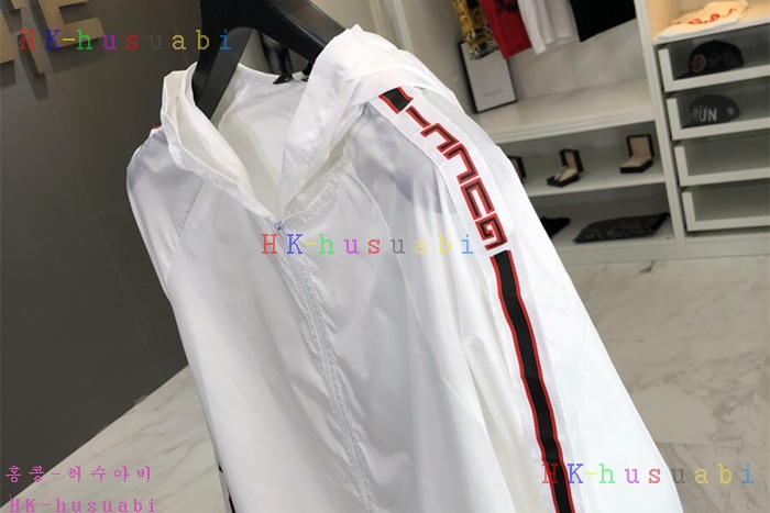 NEW 2018SS ���� �ٶ����� �Ż� GU 004210