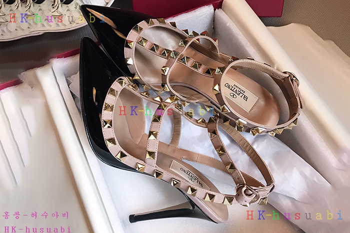 NEW 2018SS �߷�Ƽ�� ���͵��� V 695451