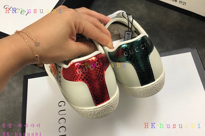 NEW 2018SS ���� ����Ŀ�� GU  778411