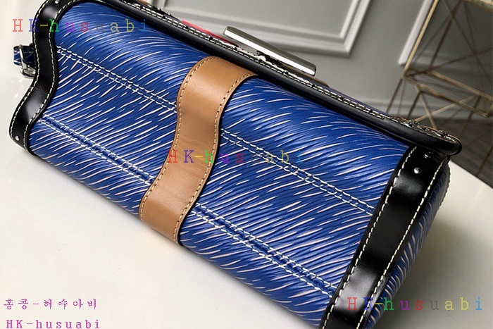 �ڹ̷��ޡ� ���̺��� Ʈ����Ʈ ���Թ� M43629