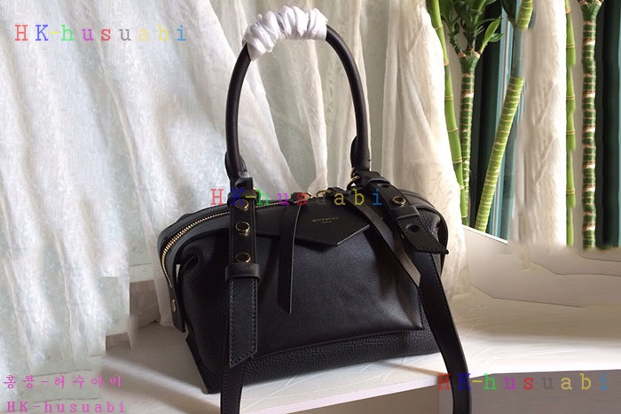 �ڹ̷��ޡ� ����� �����̹� GV 665844