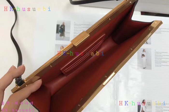 �ڹ̷��ޡ� ������ �̴� Ŭ�������� CL 4415-6