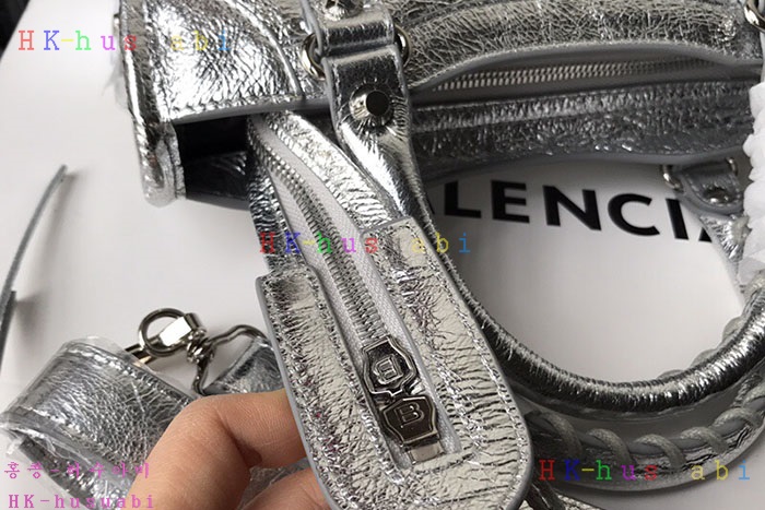 �ڹ̷��ޡ� �߷��þư� Ŭ���� �ǹ� �̴� ��Ƽ��   BL 338B