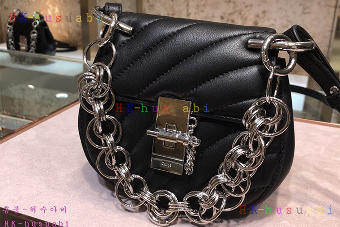 �ڹ̷��ޡ� 2018SS���ο� ������� �̴� ũ�ν��� CL 45540