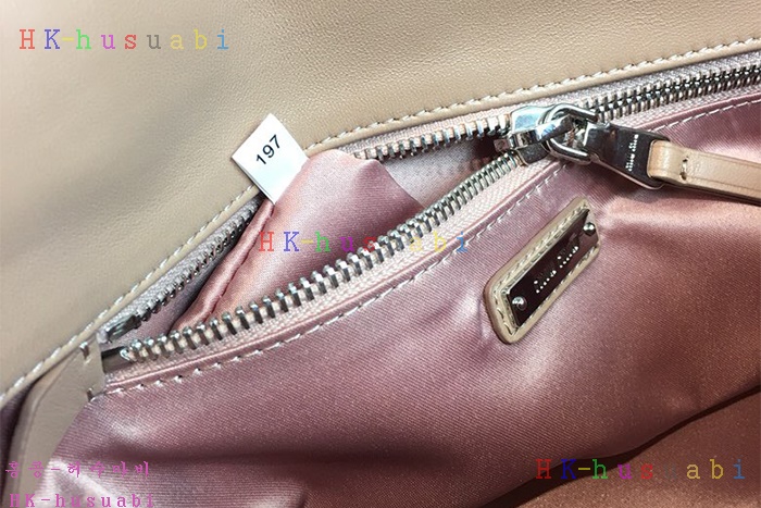 �ڹ̷��ޡ� 2018SS �̿�̿� ���׶�쎼 ����� MM 5BD076#-4