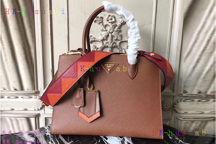 �ڹ̷��ޡ� 2018SS ����� �з����� ��Ʈ�� P 1BA102-5