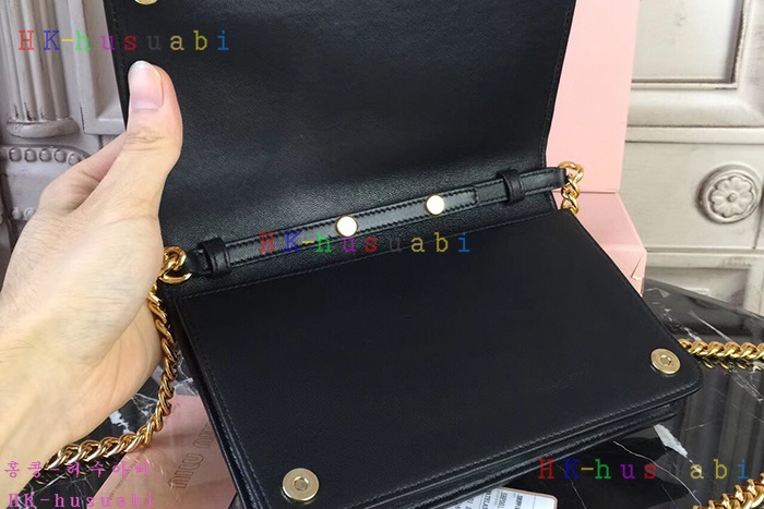 �ڹ̷��ޡ� �̿�̿� ü�� ũ�ν���  5MP001