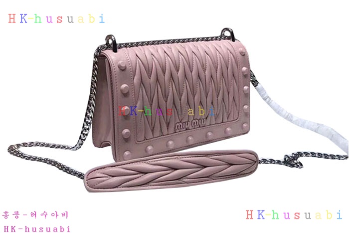 �ڹ̷��ޡ� �̿�̿� ���׶� �����  MM 5BD086