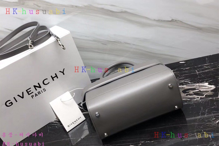 �ڹ̷��ޡ� ����� ȣ�������  GV 29986-3