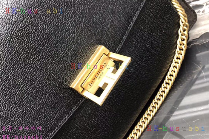 �ڹ̷��ޡ� ����� GV3 ũ�ν��� GV 50101-4