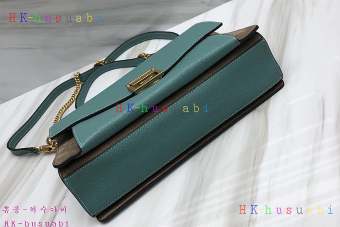 �ڹ̷��ޡ� ����� GV3 ũ�ν��� GV 50101-6