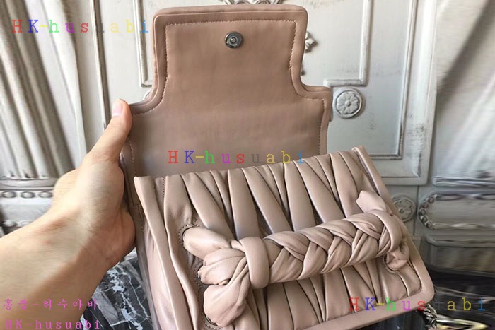 �ڹ̷��ޡ� �̿�̿� ���׶�� ����� MM 5BD049-3