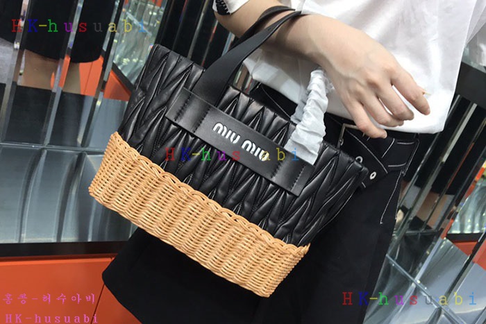 �ڹ̷��ޡ� �̿�̿� ���׶�� ���� ��Ŀ�� MM 5BA076