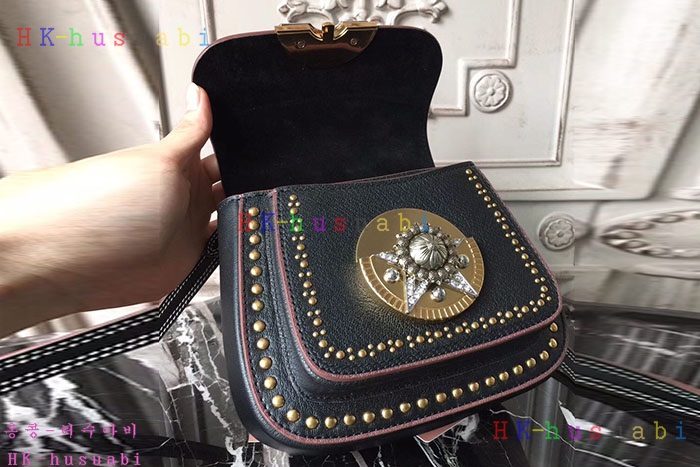 �ڹ̷��ޡ� �̿�̿� ��Ÿ��Ŭ ����� MM 5BD030