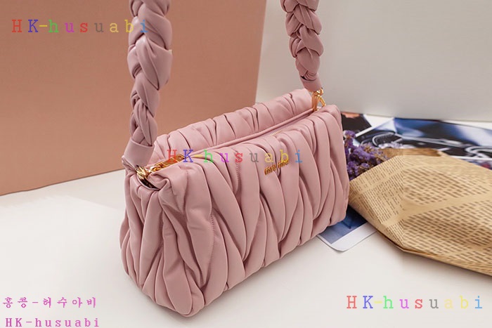 �ڹ̷��ޡ� �̿�̿� ���׶�� ����� MM 5BC022-2