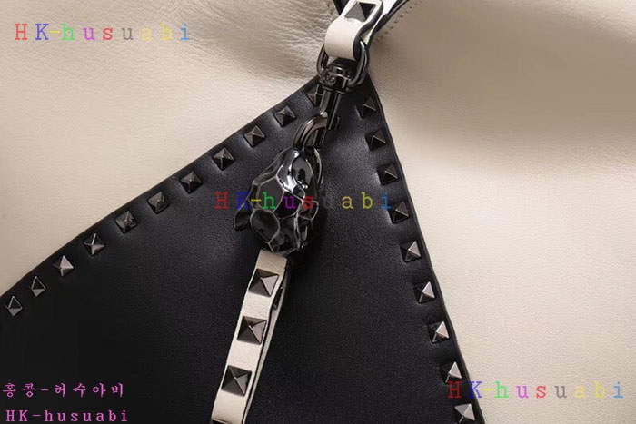 �ڹ̷��ޡ� �߷�Ƽ�� �����͵� ȣ���� �Ż� V 2A050-2