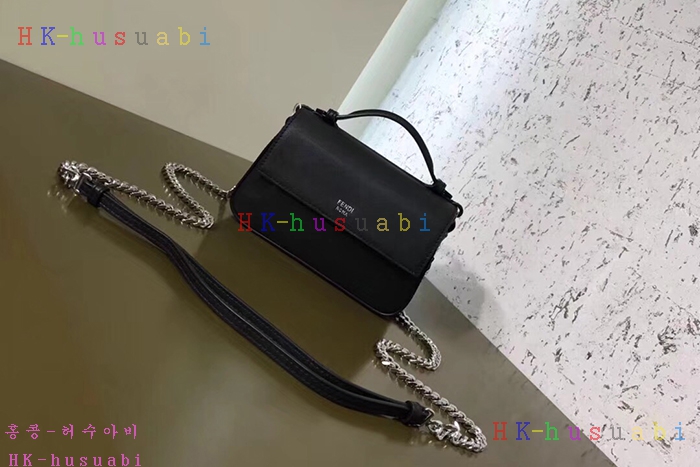 �ڹ̷��ޡ� ��� ĭ ���� ũ�ν��� FD 8878