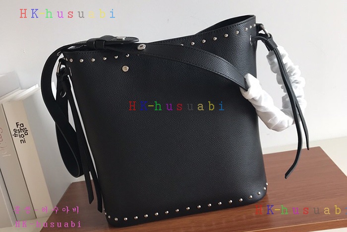 �ڹ̷��ޡ� ���̺��� ���� ��Ŷ�� LV M54028