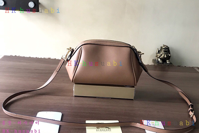 NEW ������ �Ż� ũ�ν��� BB 75499