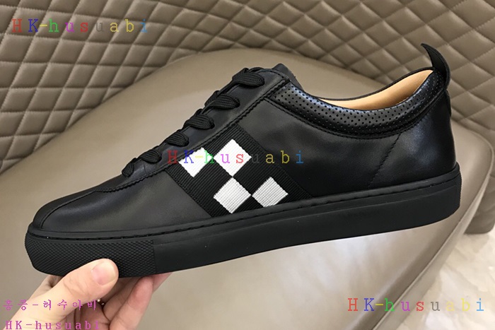 NEW  �߸� ������ ����Ŀ�� B 44476