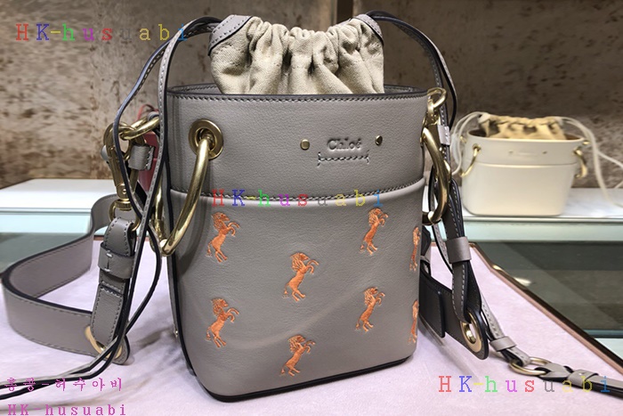 �ڹ̷��ޡ� ���ο� ���� ��Ŷ�� C 22876