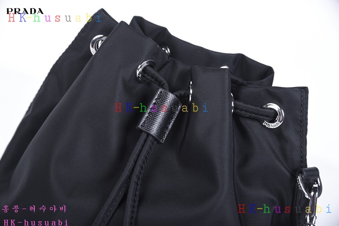 NEW ����� �ڽ���ƽ �Ŀ�ġ P 1NE369