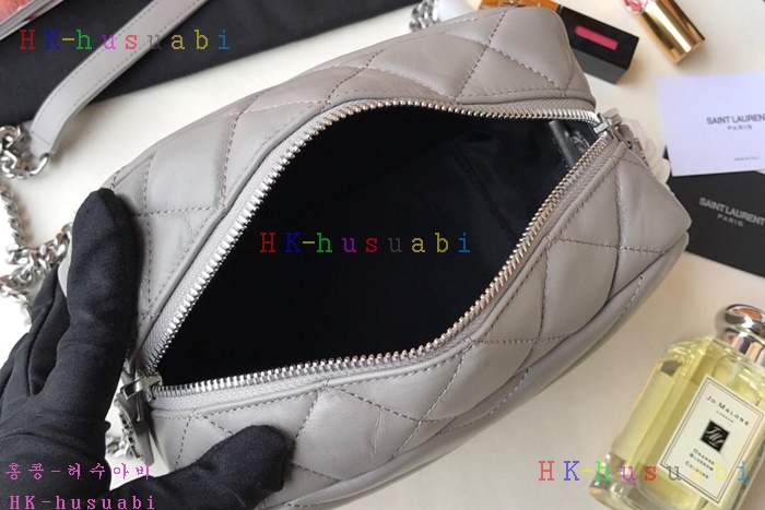 �ڹ̷��ޡ� �Ի��ζ� ī�޶�� SL 5818847-2