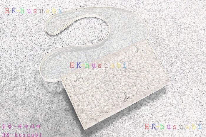 �ڹ̷��ޡڰ��ߵ� ���� ī���ι�  GA 692254-8