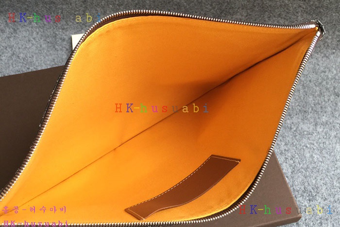 �ڹ̷��ޡڰ��ߵ� Ŭ��ġ��  GA6157-1-4