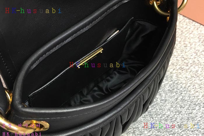 �ڹ̷��ޡ� �̿�̿� ���׶�� ����� M 5BH111-2